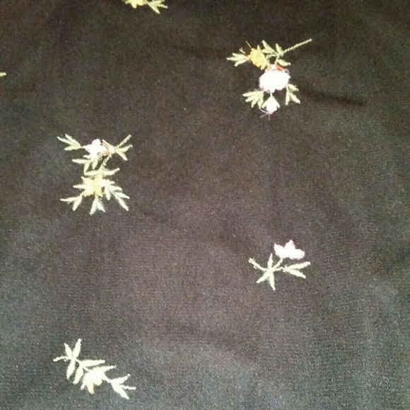 Dress - Picture 6 of 9